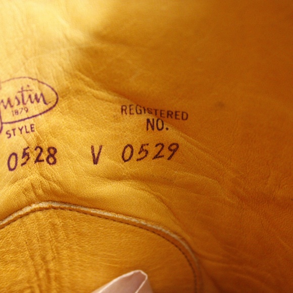 Vintage Justin eel skin boots - Picture 10 of 10